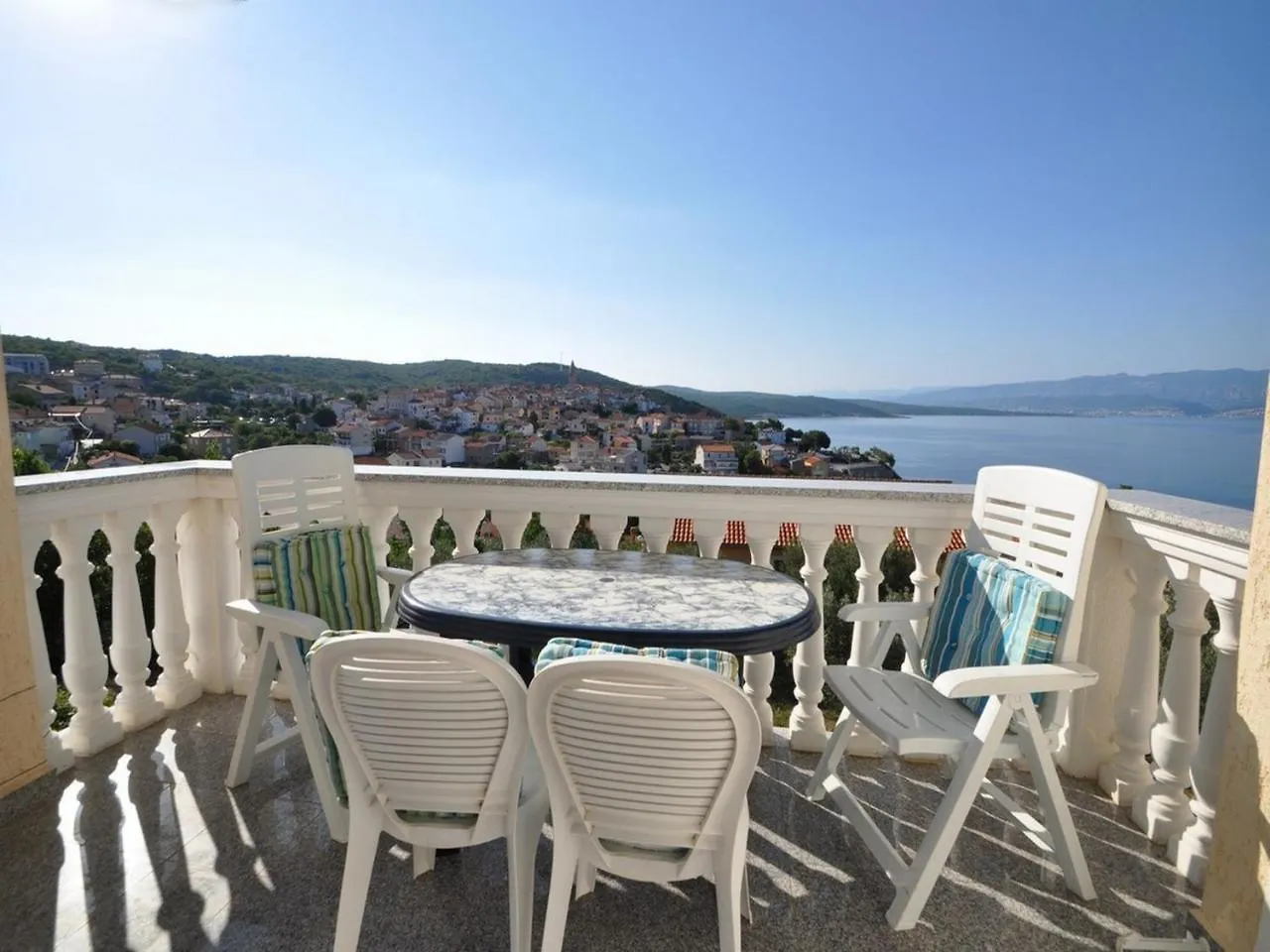 Apartment In Vrbnik/Insel Krk 13603